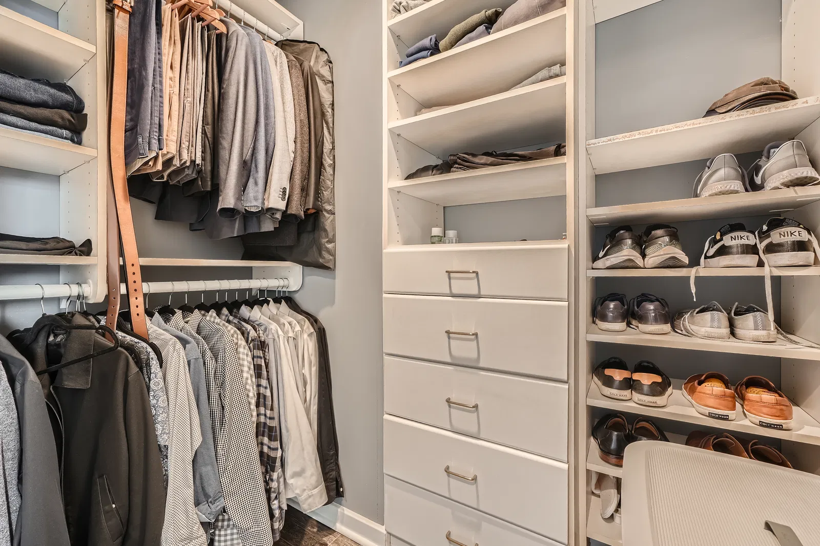 26 Primary Bedroom Closet